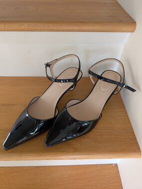 Bandolino Women's Rose Ankle Strap Kitten Heel Pumps/black patent /10M